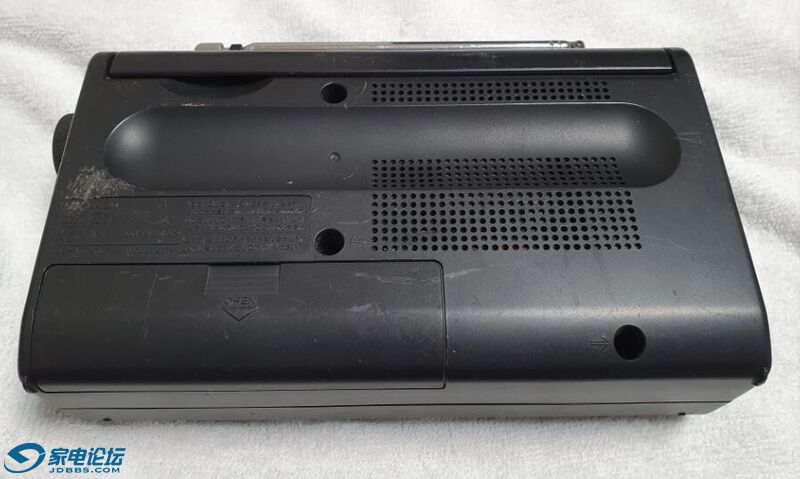 810V-4.jpg