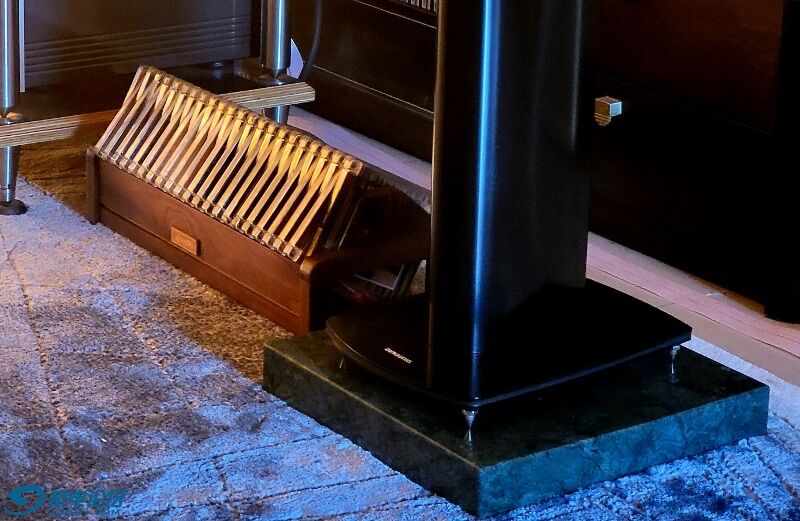 510439754 (800x521).jpg