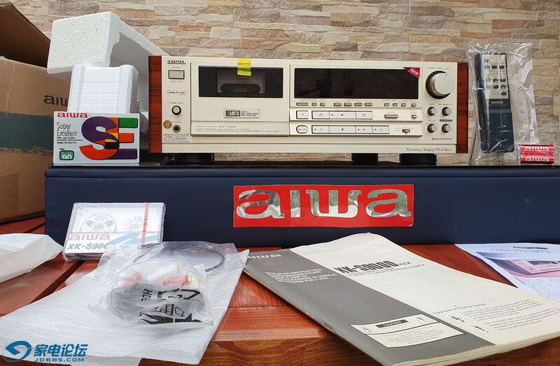 NEW  AIWA XK-S9000 3.jpg