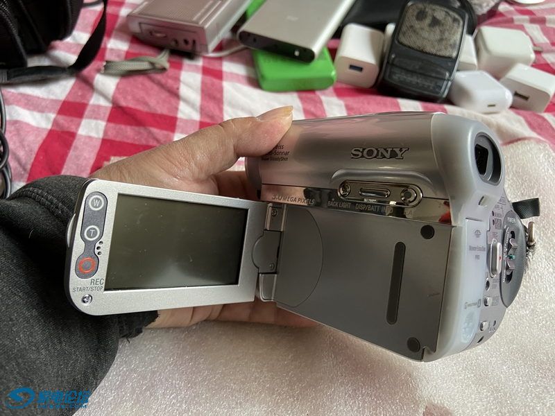 SONY DCR-HC90E����� 06_������С.JPG