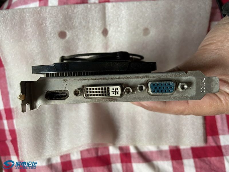 �������HD5770���1G�Կ� 06_������С.JPG