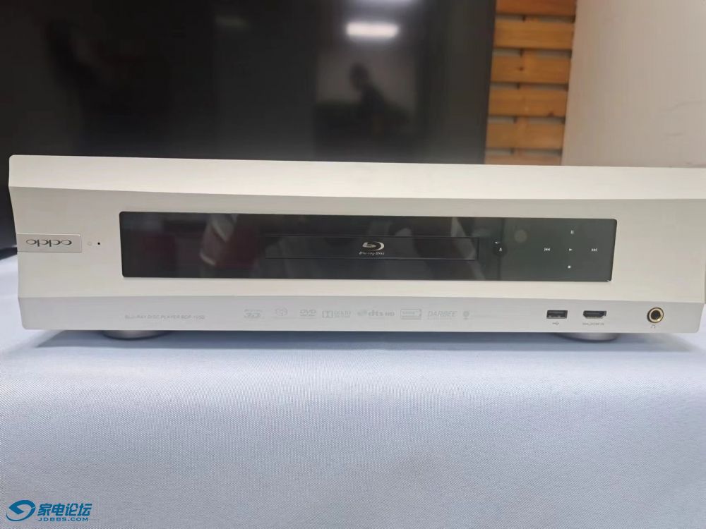 oppo2.jpg