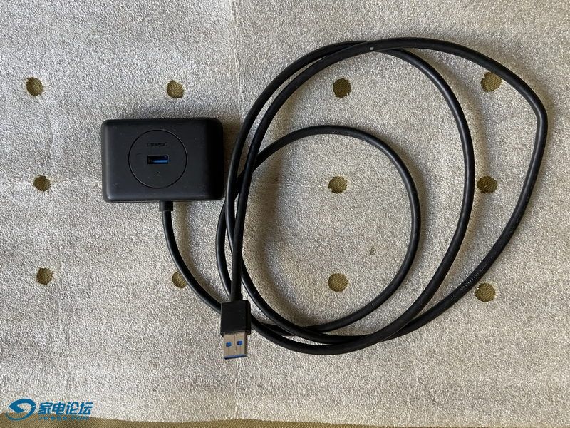 UGERRN USB3.0 HUB 01_������С.JPG