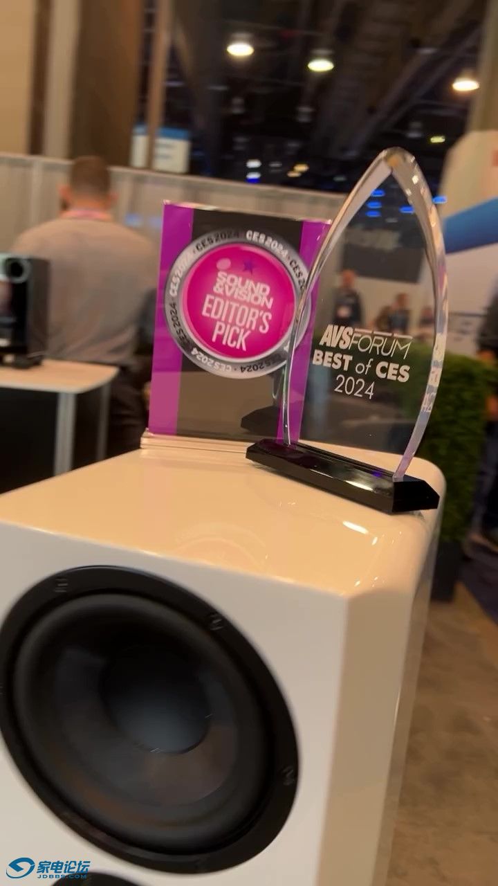 Three hours at the show and weve already racked up two awards! #ces2024 #ultra.jpg