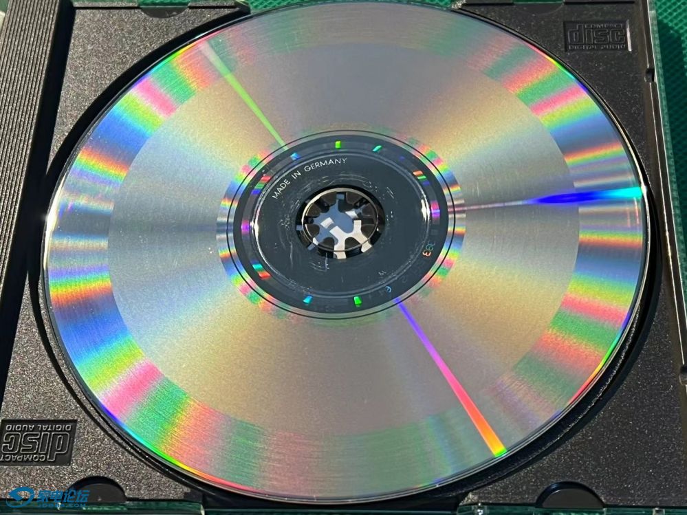 9001707315945_.pic.jpg