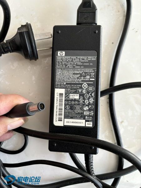 HP PPP012L-S 19V4.74A ��Բ�� 1_������С.JPG