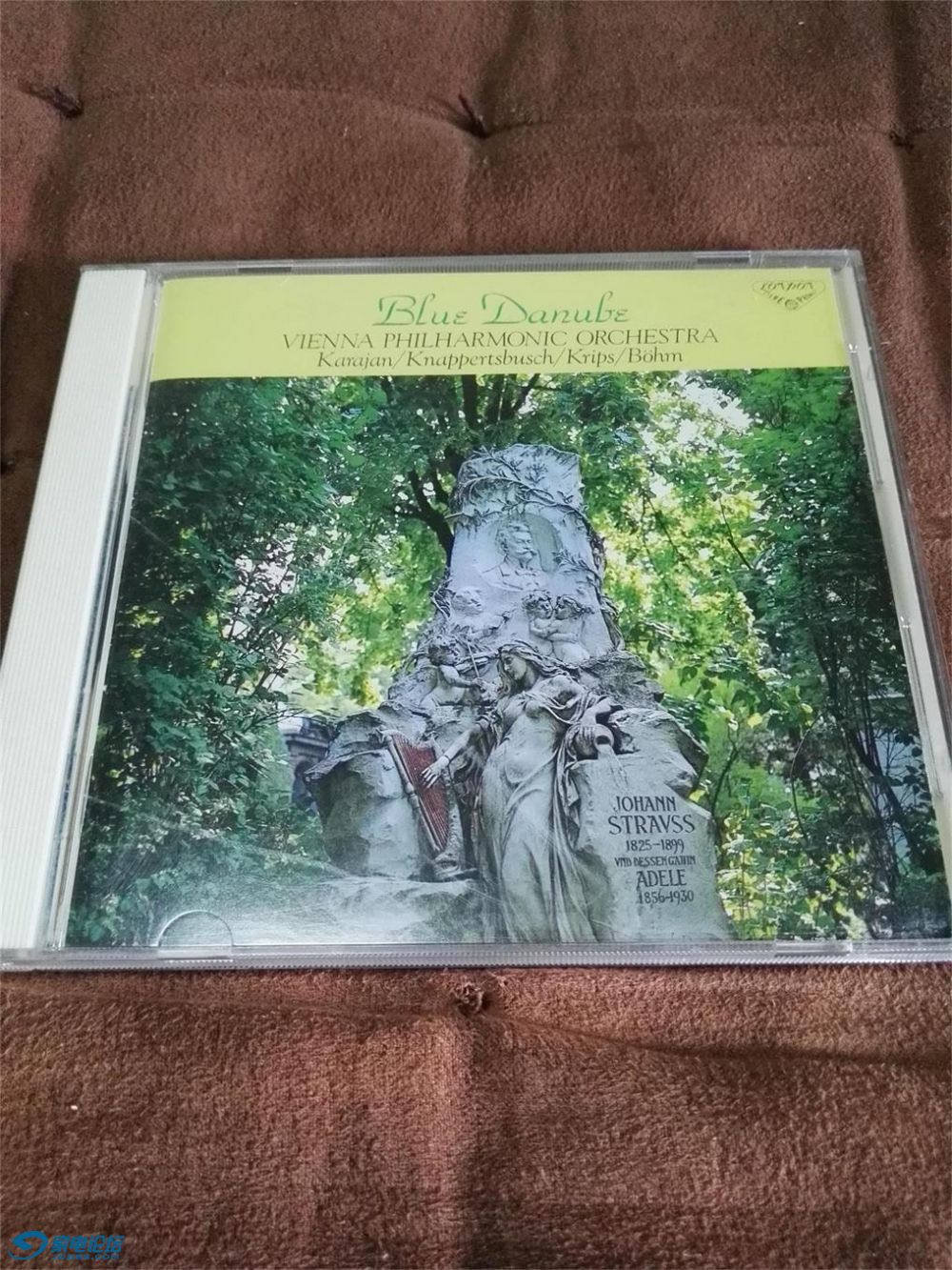 1068 ���� �հ���׶� ��ɫ��觺� ����ָ��J.ʩ����˹ �����װ�1.jpg