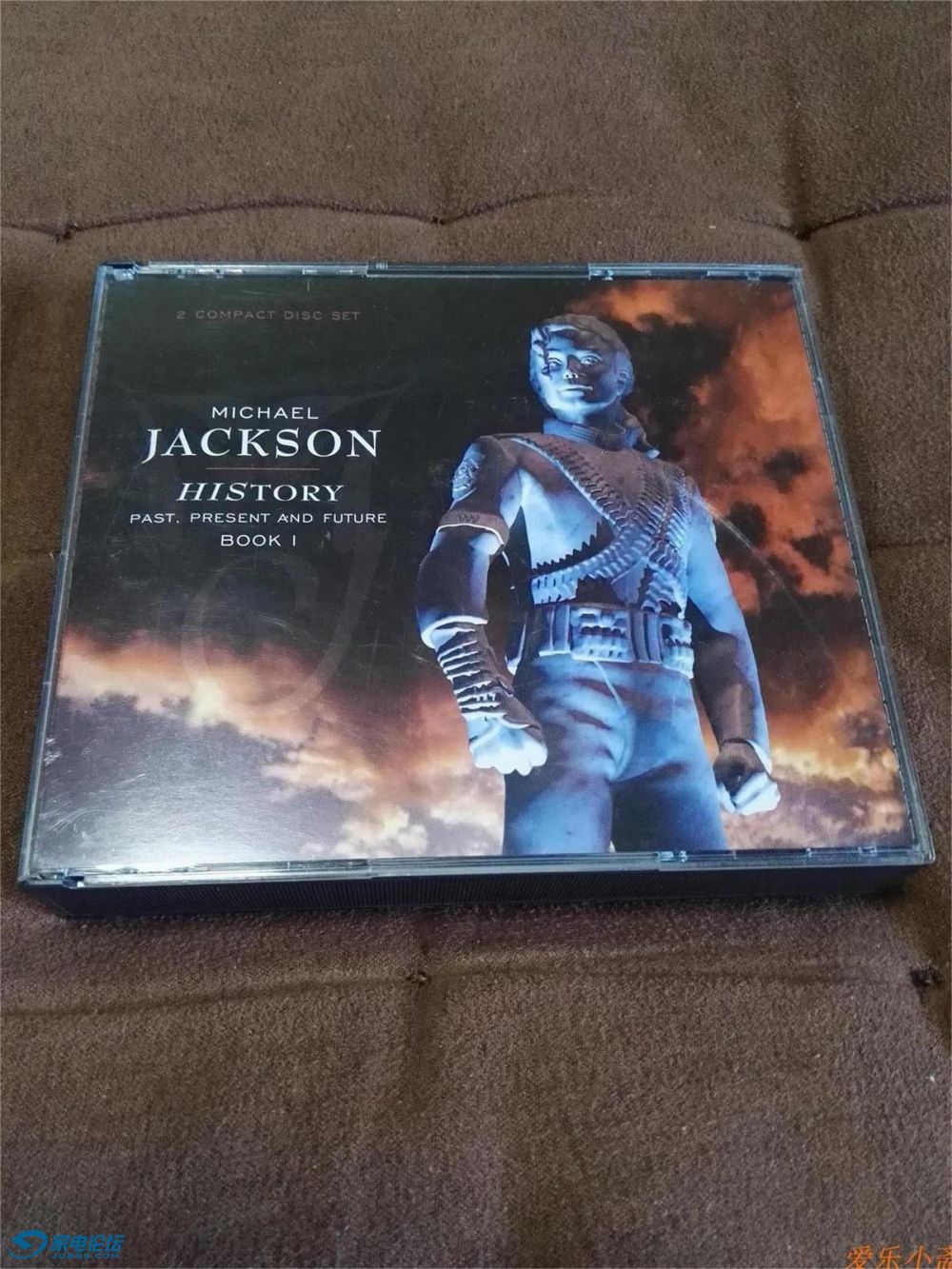 1129  EPIC Michael Jackson - History 2CD ձSMJ͹ֽ1.jpg