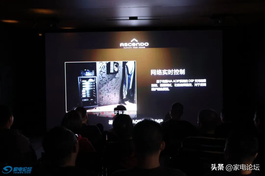 834aeac2afce464998f3eca5671f4d5e~tplv-tt-origin-web:gif.jpeg?_iz=58558&from=article.jpg