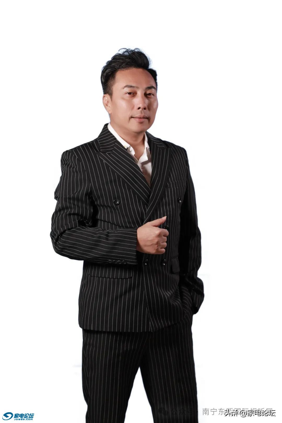 d18eb9e0c9fd4b6e97ee4673f8694454~tplv-tt-origin-web:gif.jpeg?_iz=58558&from=article.jpg