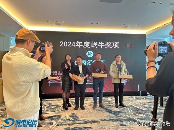 2feec51107f24b5db26aae82adbd7b2f~tplv-tt-origin-web:gif.jpeg?_iz=58558&from=article.jpg