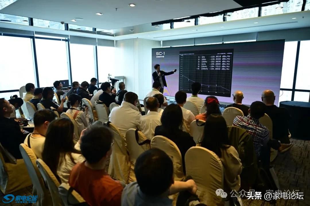ad85a1161e01435385870cc6c7b694c5~tplv-tt-origin-web:gif.jpeg?_iz=58558&from=article.jpg