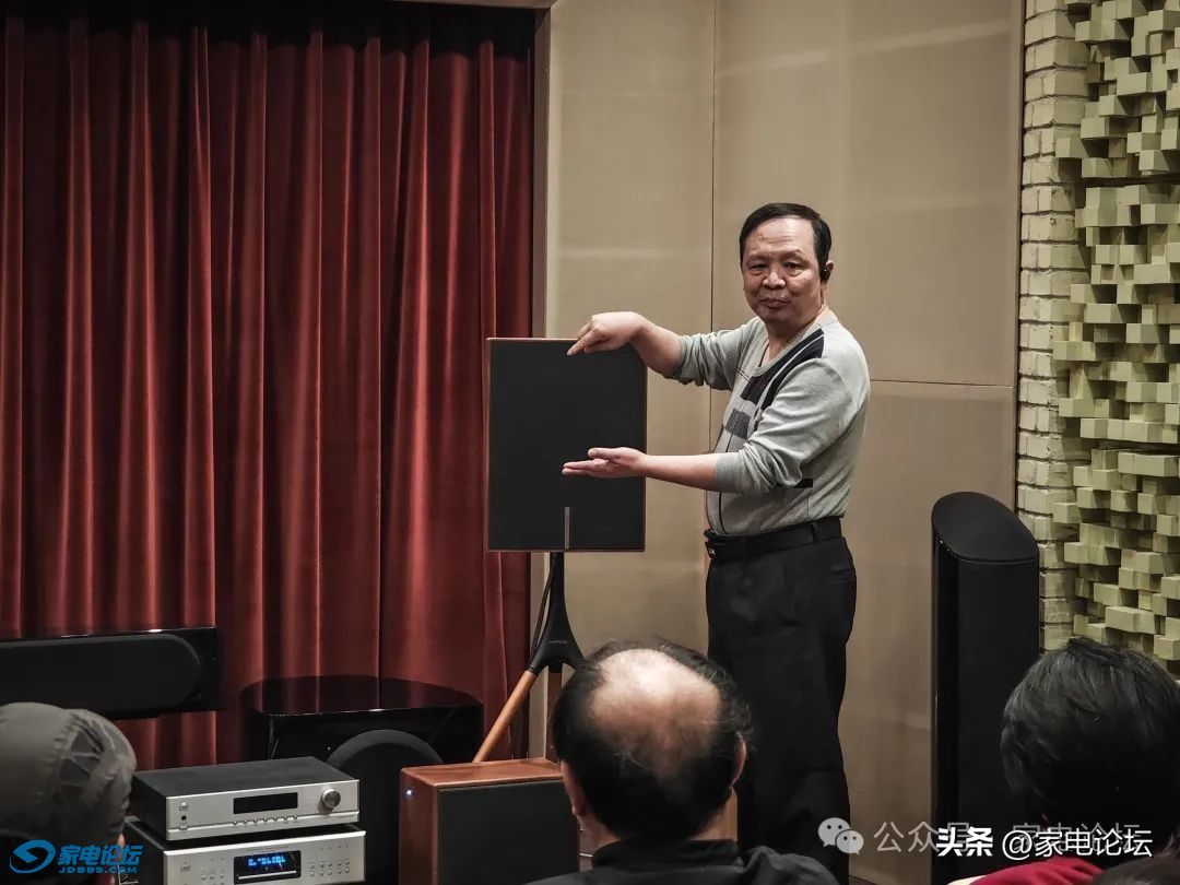 914e69eba21d4fb18939ed17721da4ce~tplv-tt-origin-web:gif.jpeg?_iz=58558&from=article.jpg