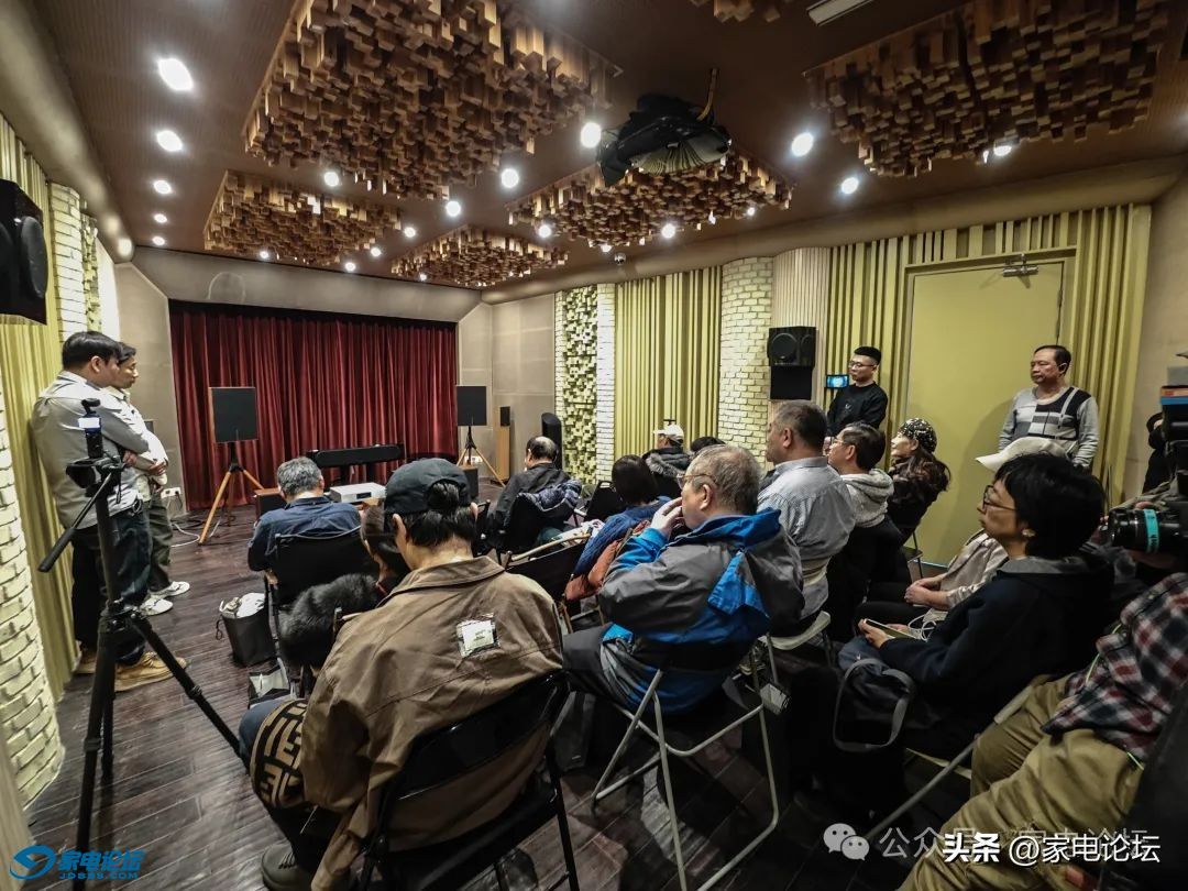 a7d2fe7572a844859629e3c3a8f86626~tplv-tt-origin-web:gif.jpeg?_iz=58558&from=article.jpg