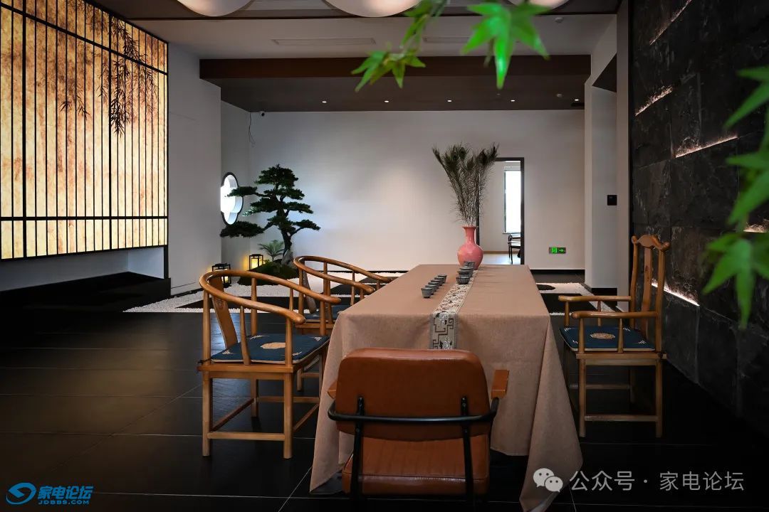 4e221fba6ae94c03af3b6eebdb7b61b7~tplv-tt-origin-web:gif.jpeg?_iz=58558&from=article.jpg