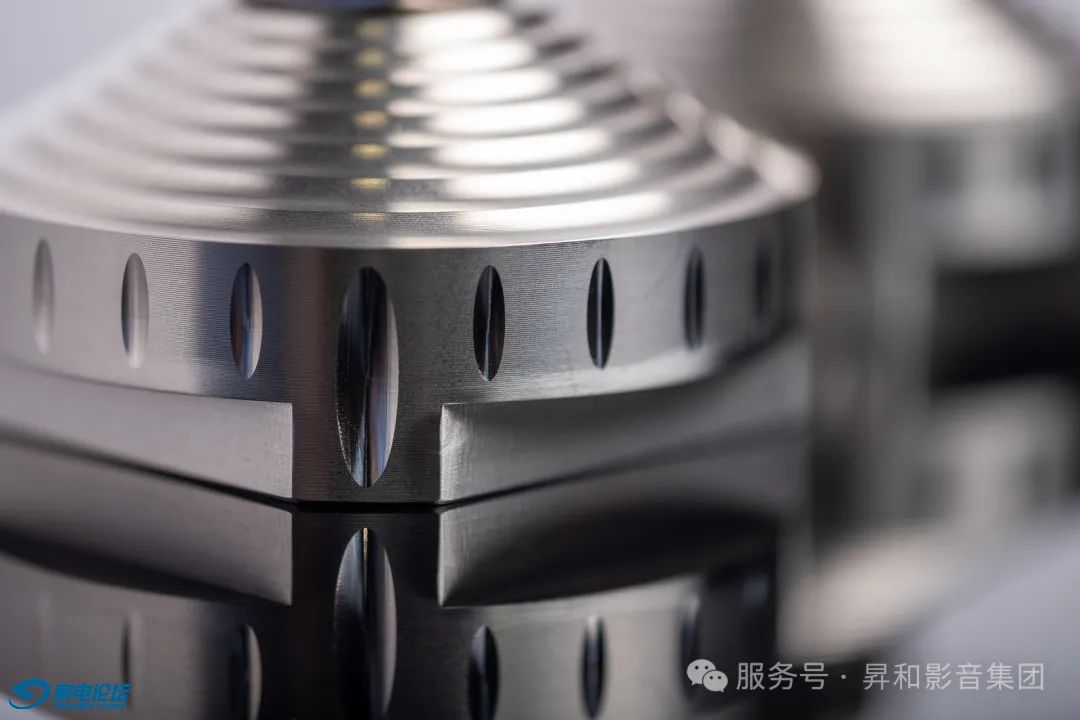 29456e5a04584b37b695b262bf7e4d93~tplv-tt-origin-web:gif.jpeg?_iz=58558&from=article.jpg