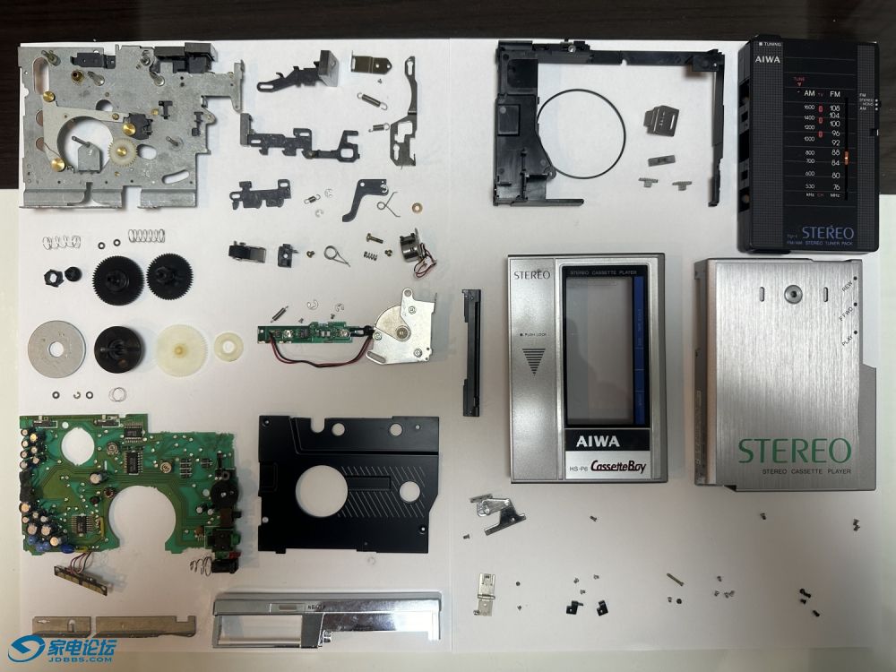 AIWA-P6-1.JPG