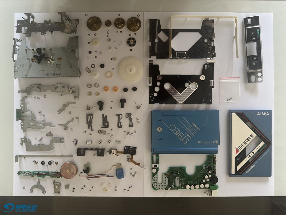 AIWA-P9-1.JPG