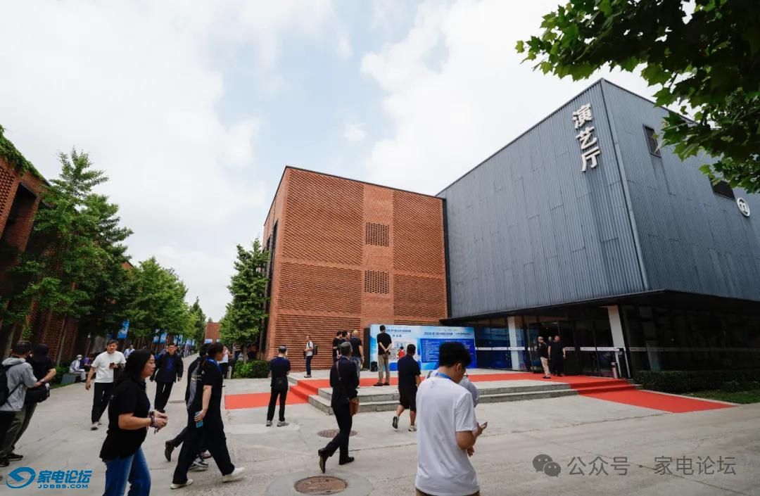 dcb2d9aa663941dc86fe0842e920063b~tplv-tt-origin-web:gif.jpeg?_iz=58558&from=article.jpg