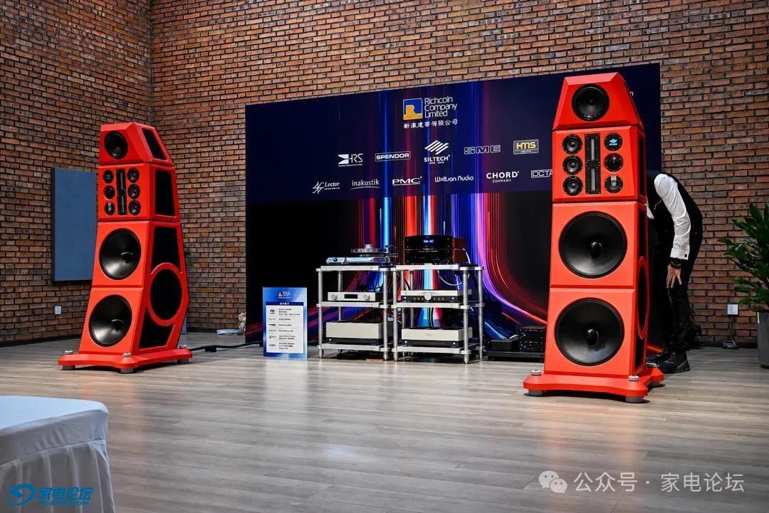13d86e309a9841db87c36bbb5794284d~tplv-tt-origin-web:gif.jpeg?_iz=58558&from=article.jpg