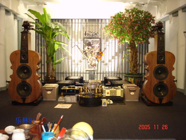 Ƭ 073.jpg