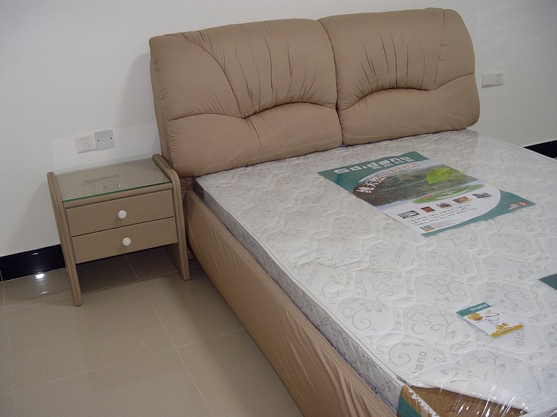 �Ŵ�ͷ����