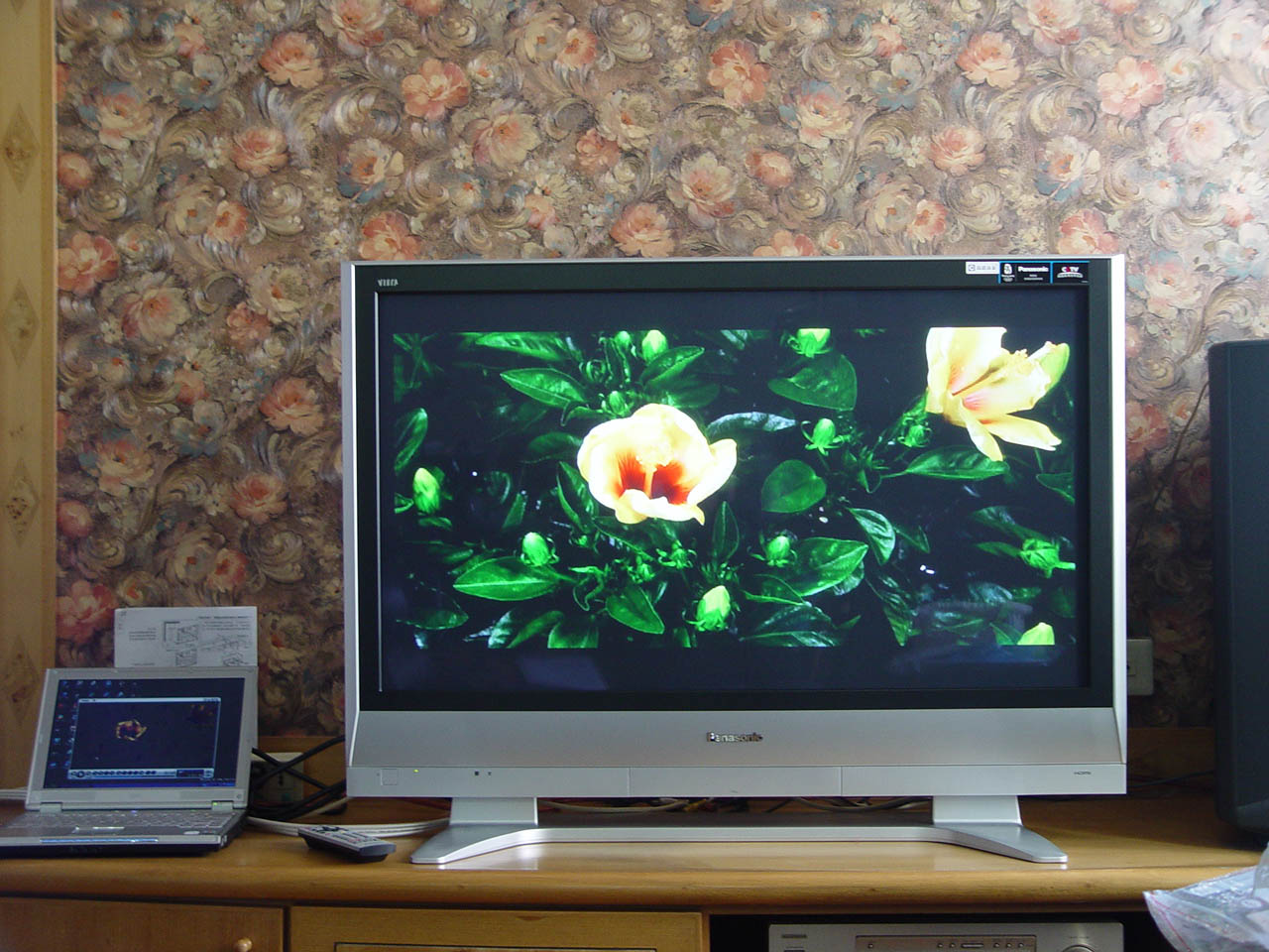 ����װ����