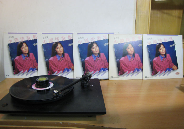 �ҵ�LP�ڽ���Ƭϵͳ���ڲ��š��������й���輯����һ����ר����1985�꣬л�Ϲ�˾��Ʒ��EMI�ܴ������� ...