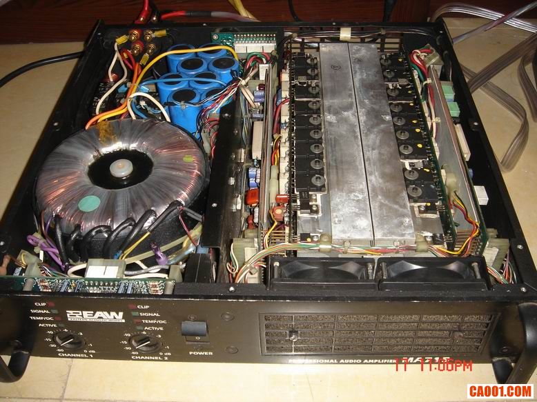 20070618_97ca97677321a70e17c7prtFOESTew7L.jpg
