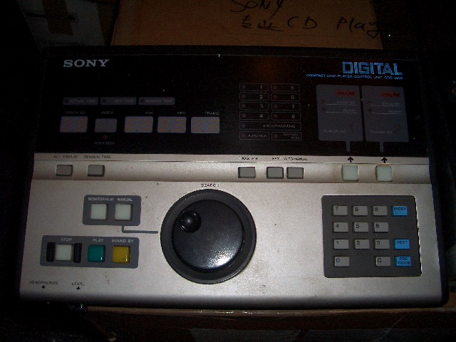 Ƭ 011.jpg