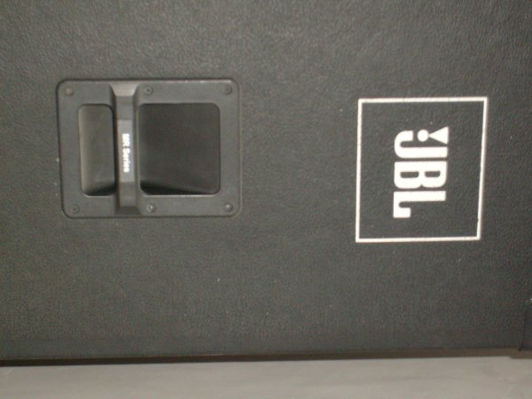JBL-MR818-3.JPG