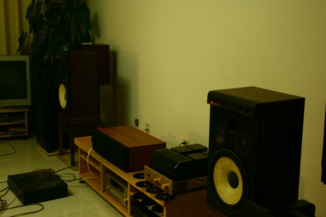 Picture_speakerssss 016.jpg