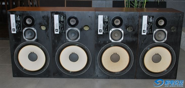 L1002.jpg
