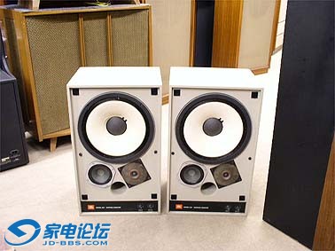 JBL14.jpg