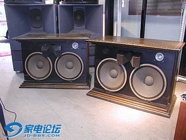 JBL5.jpg