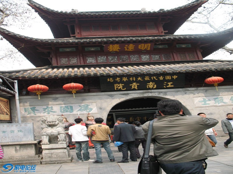 �Ͼ�������