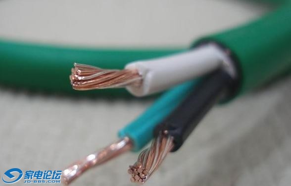 ͨ͸�������о