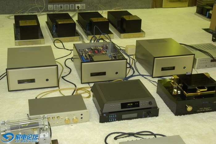 2006125124523_6FcXeFzBkBSN.jpg
