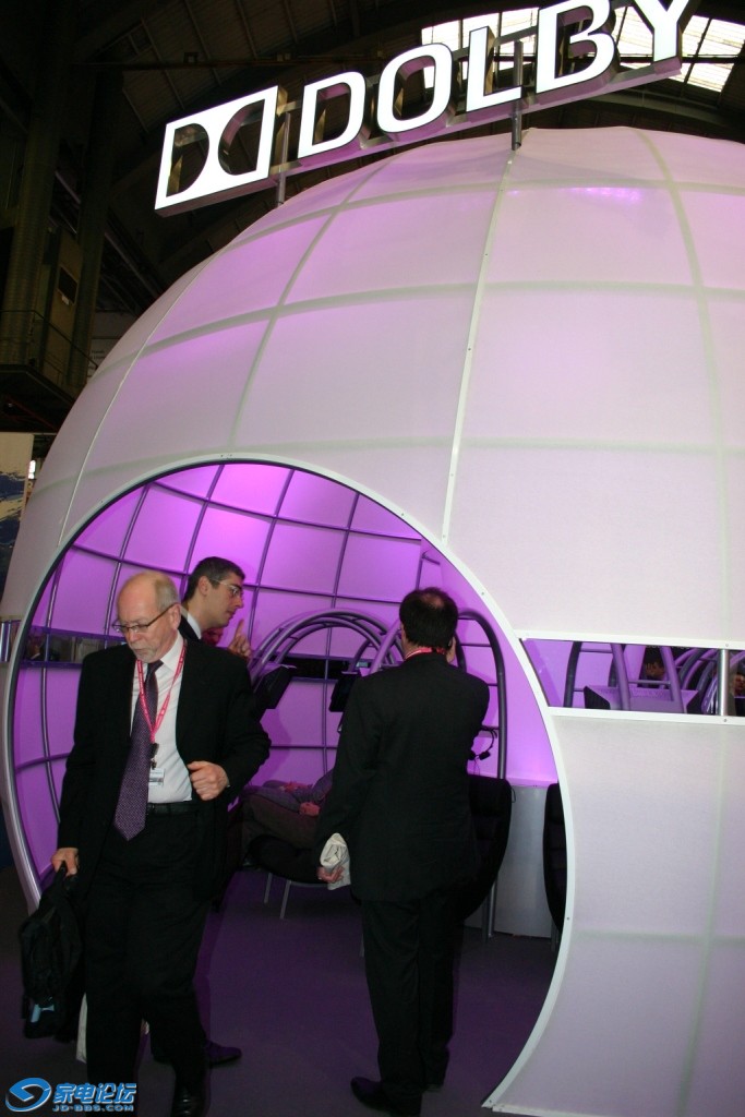 MWC_Dolby_2.JPG