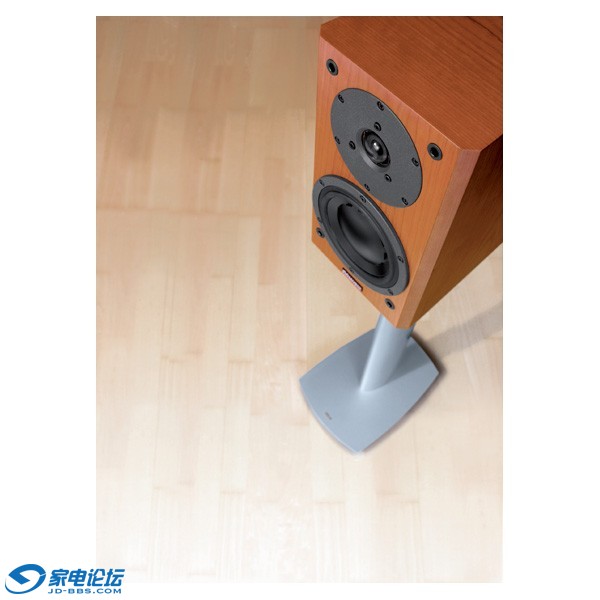 dynaudio-focus-110.jpg
