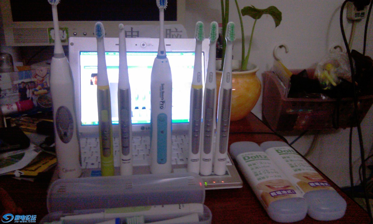 �����ҵ����á�����߹��������������µ�ɫ���м�С�ձ��ģ�̳����˵�������е����������˸о����С����� ...