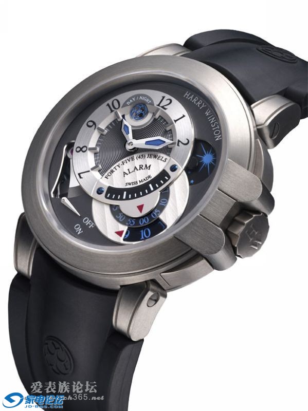 Harry Winston Project Z6_Anthracite Dial_White background.jpg