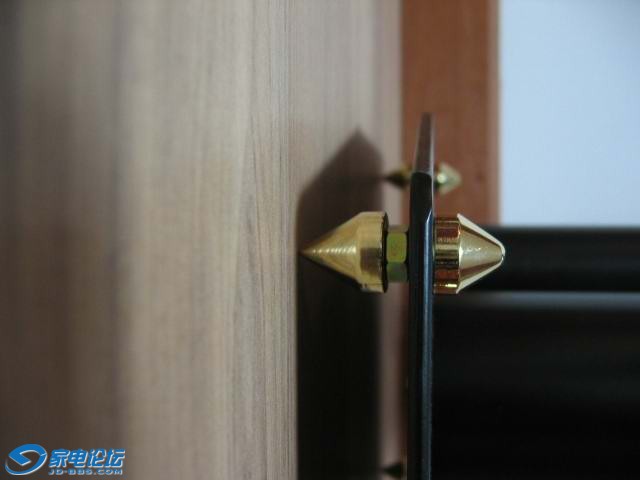 20070310_d302dd940ba951a1f785z7GzrIDSSVbT.jpg