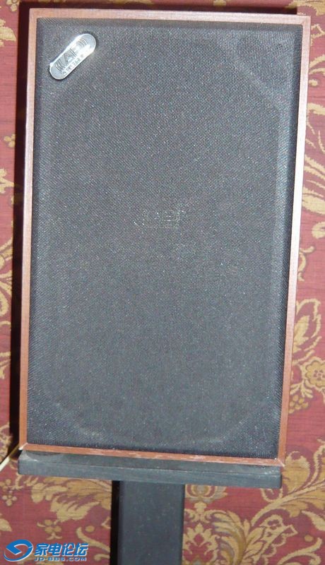 AE100