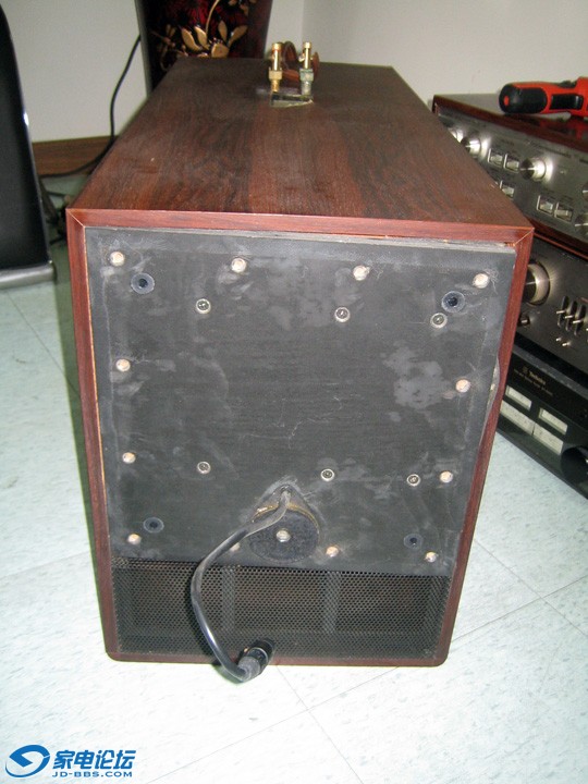 kef107-2-01.jpg