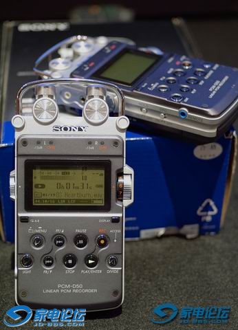 С pcm-d50.jpg