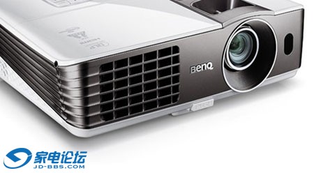BenQ-MX710-And-MX711.jpg