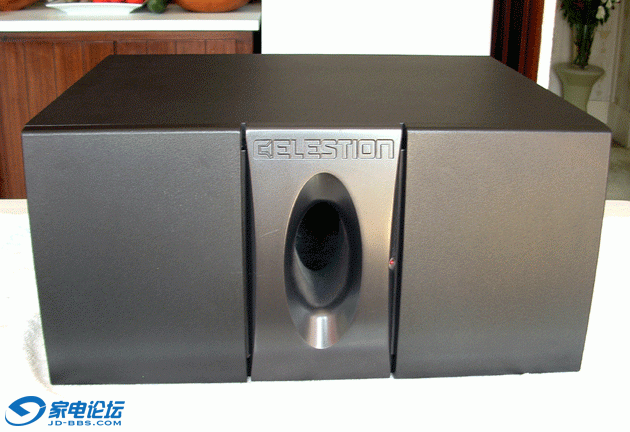 Celestion_CSW_sub_flat_630x432_pixels.gif