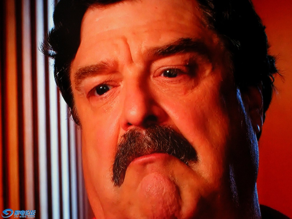 񡣡