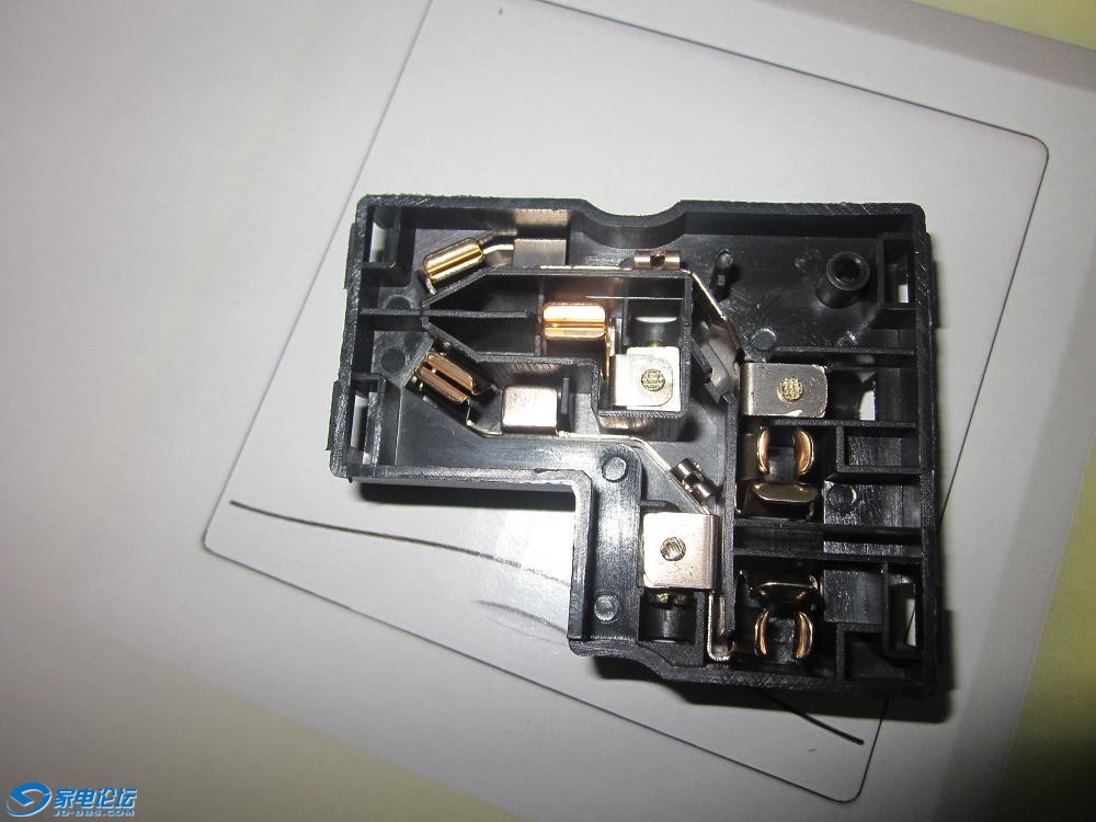 �����ײ���..